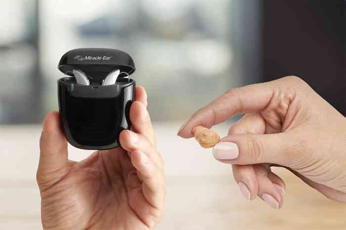 Hearing aids and charging case