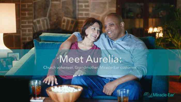 Miracle-Ear customer Aurelia with husband Wiley