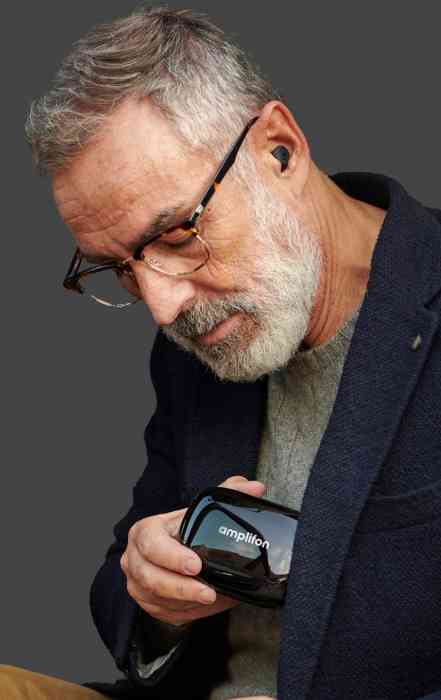 man rechargeable hearing aid